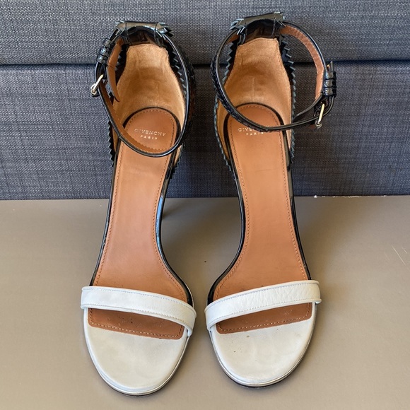 Givenchy Heels - Picture 2 of 10